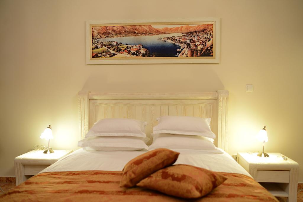 Apartments Kotor Old Town Habitación foto